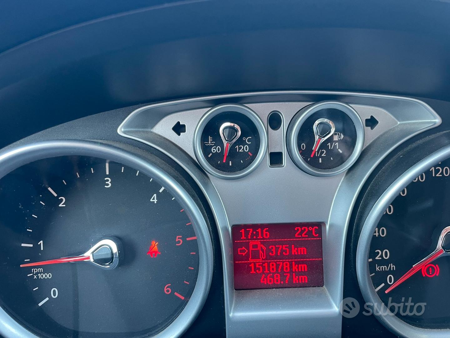 Ford Focus 2008 photo 2