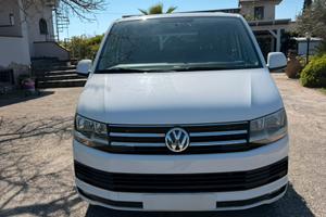 Van Volkswagen Caravelle 9 posti