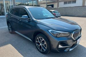Bmw X1 sdrive18d xLine auto LED/NAVI/PELLE/18; PER