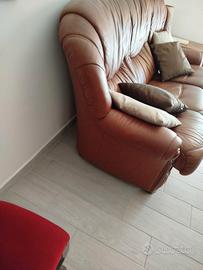 divano letto in pelle