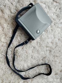 macchina fotografica polaroid 