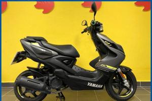 YAMAHA Aerox 50 Finanziabile - Grigio scuro - 29