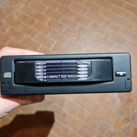 CD changer (caricatore CD) BMW e60