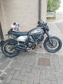 Ducati scrambler night shift