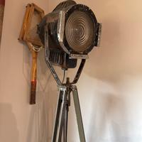 Spotlight giapponese teatrale