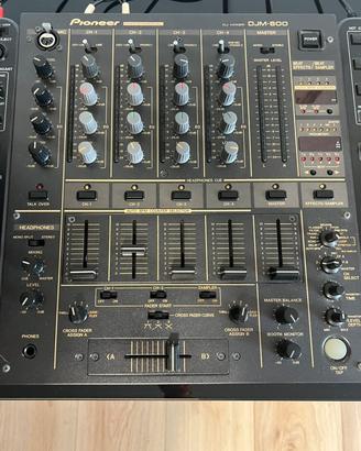 Mixer pioneer djm 600