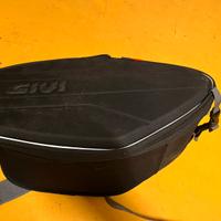 Borse laterali moto/scooter GIVI