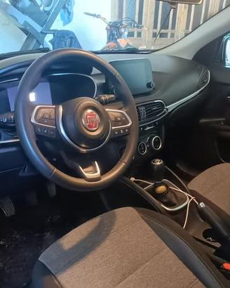 tipo cross 1300. 95 cv