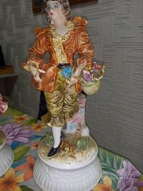 Statue