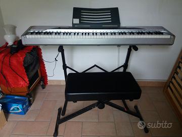 tastiera con tasti pesati