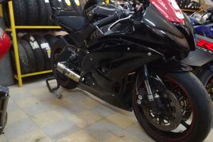 Yamaha R6 2010 pista