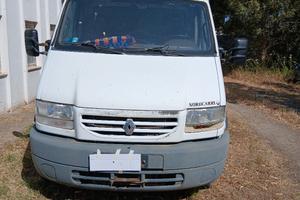 AUTOCARRO RENAULT