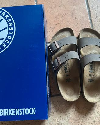 Sandali BIRKENSTOCK nuovi.