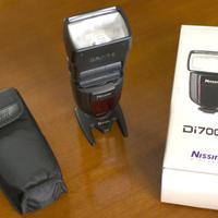Flash Nissin Di700A come nuovo
