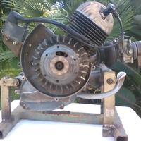 ricambi usati per vari modelli vespa è lambrettali