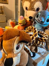 Peluche di varie dimensioni e vari giochi