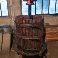 Torchio per pressatura vini