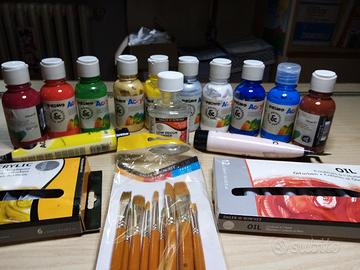 Set colori acrilici , a olio e pennelli