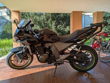 Kawasaki Z 750 - 2005