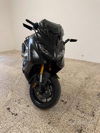 Yamaha T-max tech max 2023