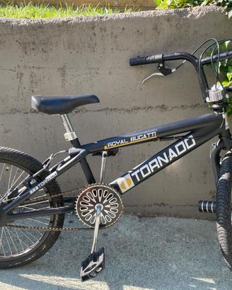 Bicicletta BMX Royal Bugatti Tornado 20"