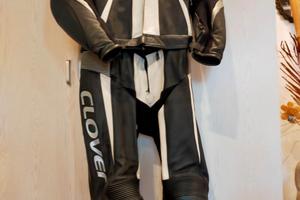 Tuta da moto sportiva divisibile