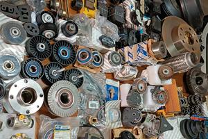 ricambi nuovi vari modelli auto 