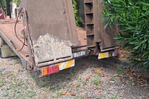 Carrellone fiat 130 nc