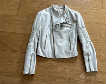 Chiodo bianco in vera pelle