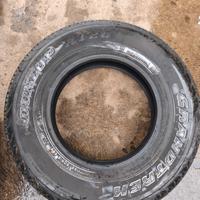 gomme  Dunlop all Terrain 195/80r15