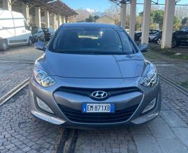 HYUNDAI i30 1.6 CRDi 5p. Comfort OK NEOPATENTAT