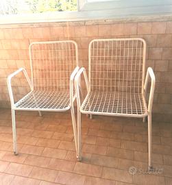 Tavolino e due poltrone da balcone/giardino