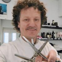 Parrucchiere a domicilio per anziani /case di cura