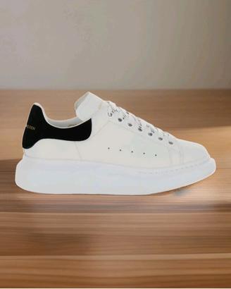 ALEXANDER MCQUEEN SNEAKERS PREVENDITA 