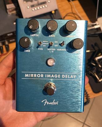 Fender mirror image Delay