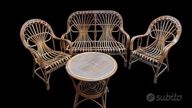 salotto in vimini vintage 