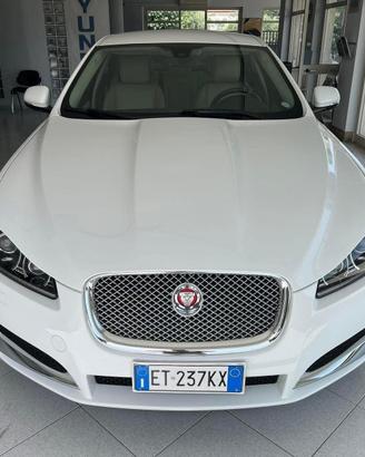 Jaguar xf 2.2 d 200cv luxury