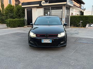 Volkswagen polo GTI 1.4. 180🐎