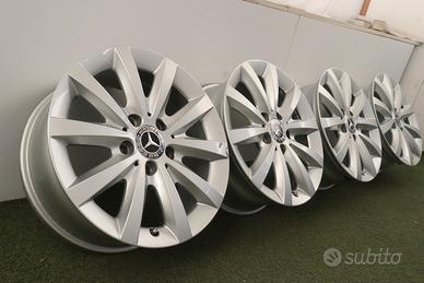 Cerchi in lega Mercedes Classe A B CLA 16 ORIGINAL