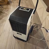 Deumidificatore essiccatore industriale 50 l/24 h