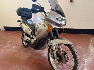 Honda Transalp XL650V