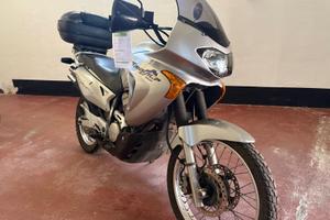 Honda Transalp XL650V