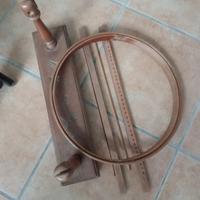 Oggetto di antiquariato (telaio per tessitura)