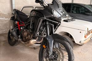 Africa Twin Honda 1100
