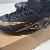 Scarpe Nike per calcio