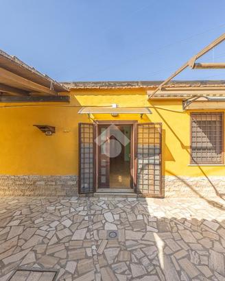 VILLA SINGOLA A FONTE NUOVA