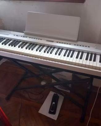 Pianoforte digitale ECHORD SP-10 bianco – 88 tasti