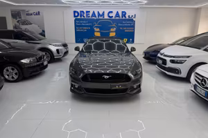 Ford Mustang Convertible 5.0 V8 421CV - Benzina
