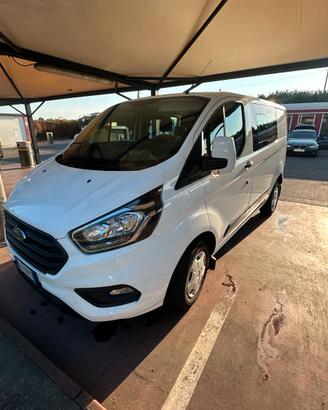 Ford Transit Custom 280 Combi