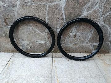2 Copertoni mountain-bike 24